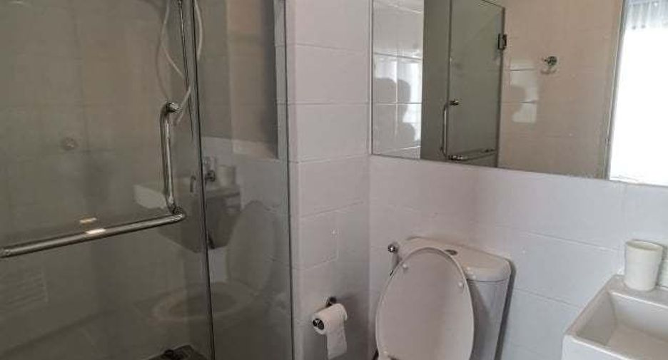For rent スタジオ condo in Bang Na, Bangkok