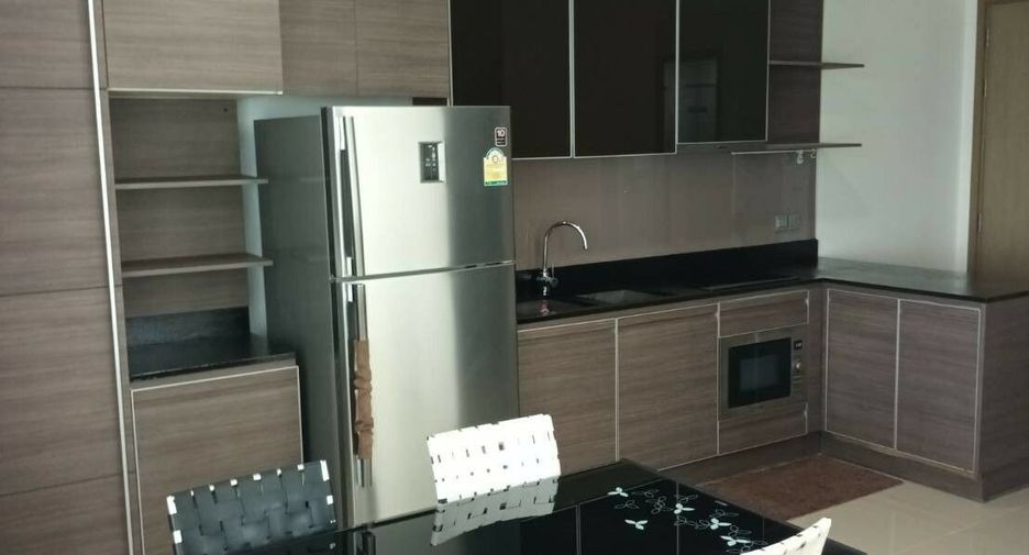 Condo en alquiler de 2 habitaciones en Khlong Toei, Bangkok