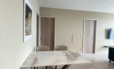 For rent 2 bedrooms condo in Huai Khwang, Bangkok