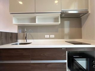 For rent 2 bedrooms condo in Huai Khwang, Bangkok