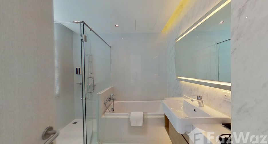 For rent 2 bedrooms apartment in Watthana, Bangkok