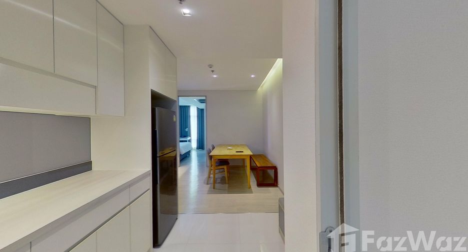 For rent 2 bedrooms apartment in Watthana, Bangkok