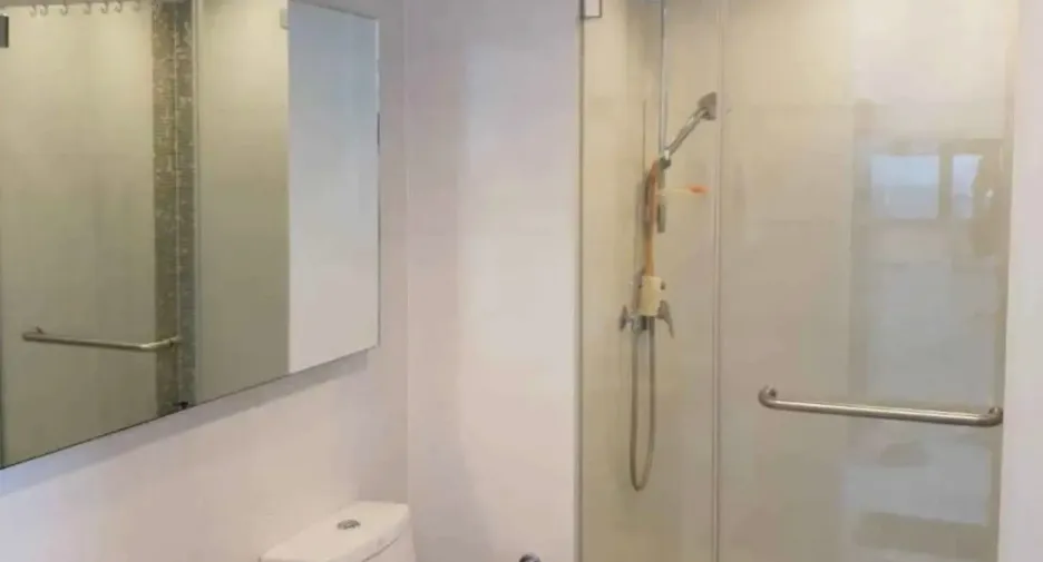 For rent 1 bed condo in Sathon, Bangkok
