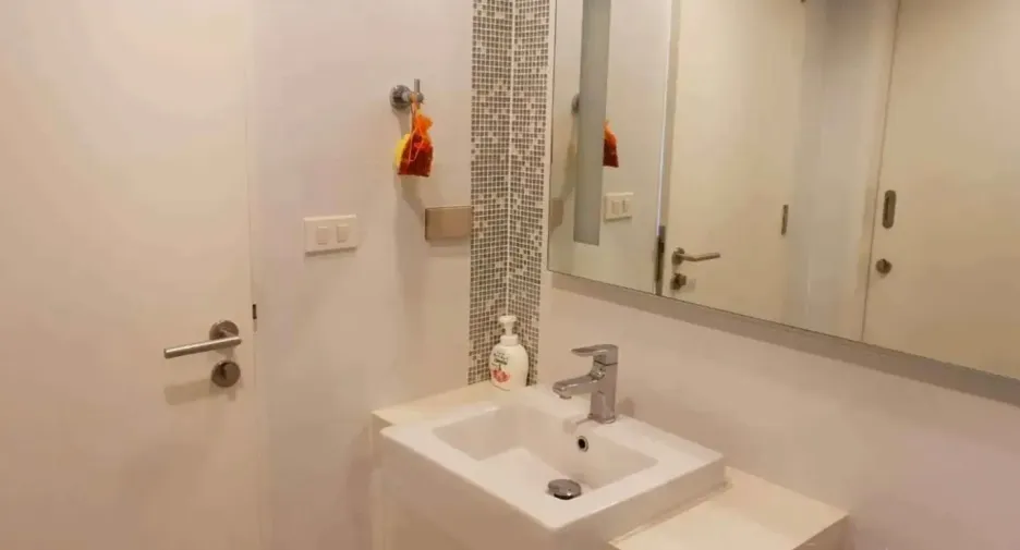 For rent 1 bed condo in Sathon, Bangkok