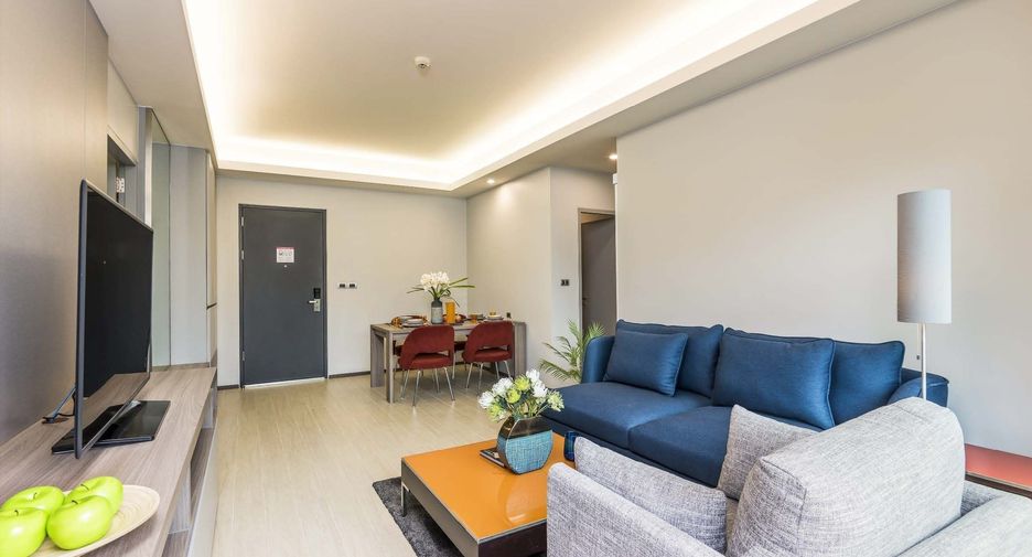 For rent 2 bedrooms condo in Huai Khwang, Bangkok