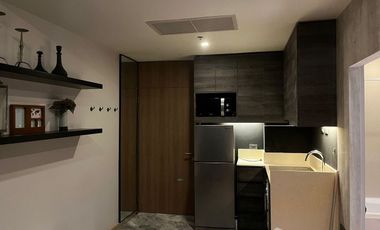 Wohnung zur Miete mit Studio in Khlong Toei, Bangkok