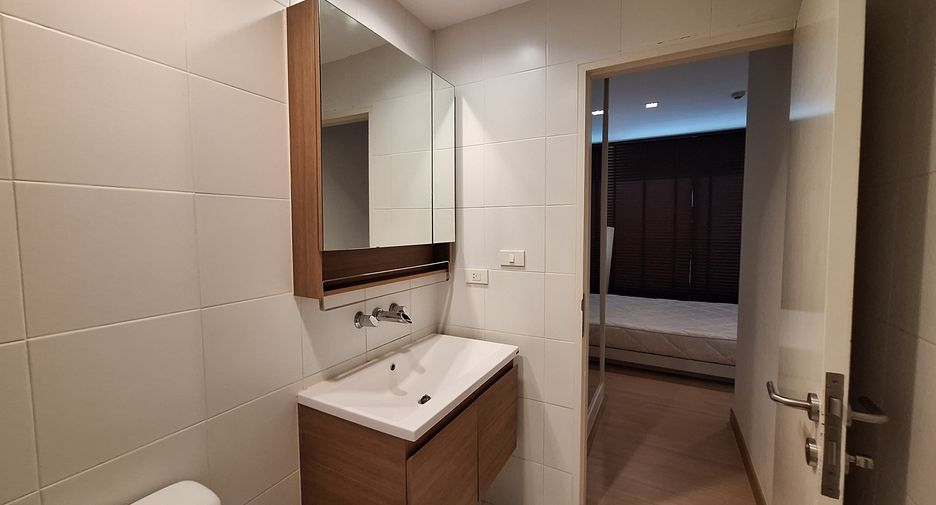 Condo en alquiler de 1 habitaciones en Khlong Toei, Bangkok
