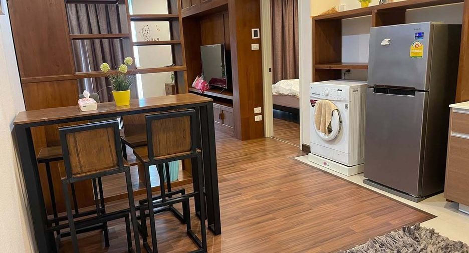 For rent 1 bed condo in Sathon, Bangkok