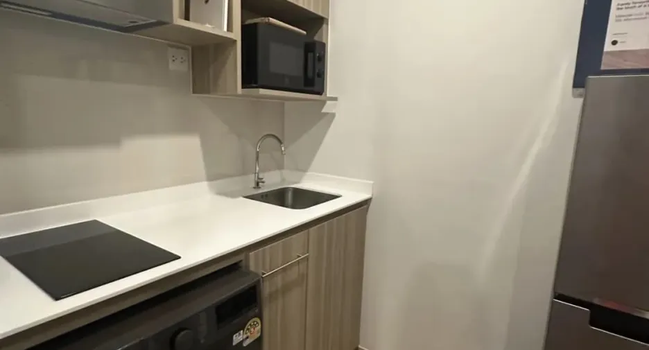 Wohnung zur Miete mit 1 Zimmer in Khlong Toei, Bangkok