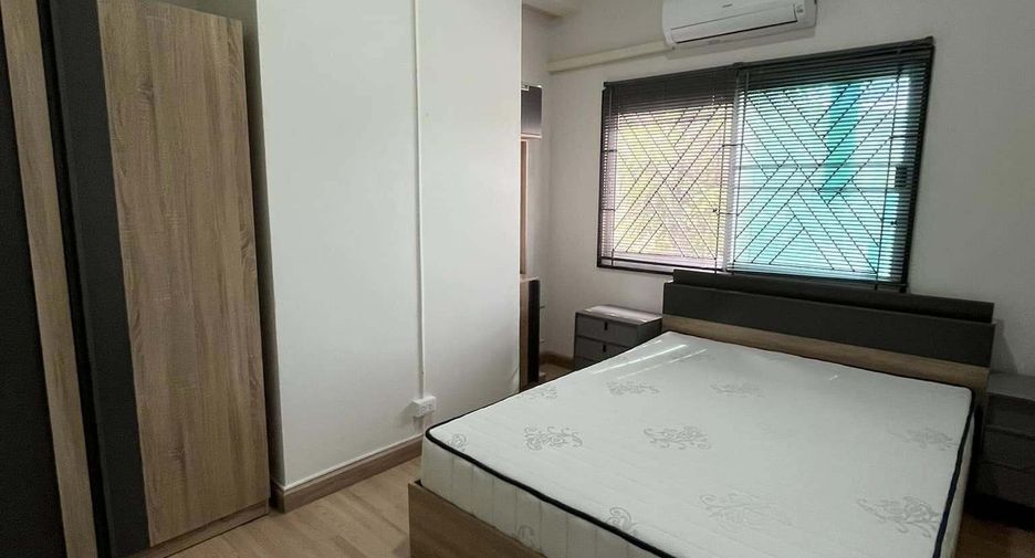 À louer 2 chambres condo à Prawet, Bangkok
