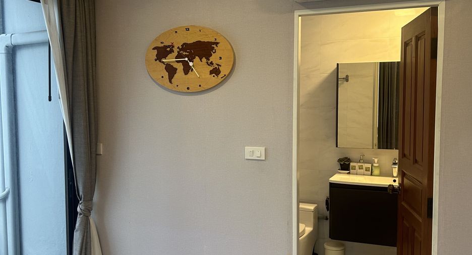 For rent 1 bed condo in Sathon, Bangkok