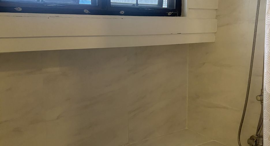For rent 1 bed condo in Sathon, Bangkok