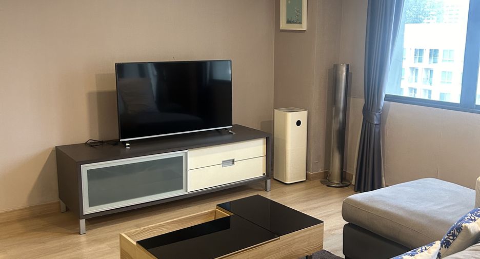 For rent 1 bed condo in Sathon, Bangkok