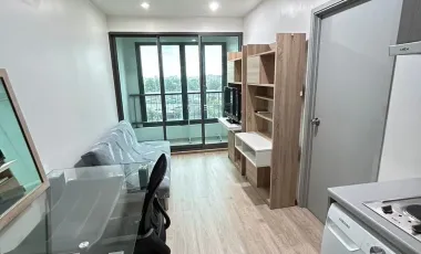 Condo en alquiler de 1 habitaciones en Thon Buri, Bangkok