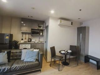 For rent 2 bedrooms condo in Thon Buri, Bangkok