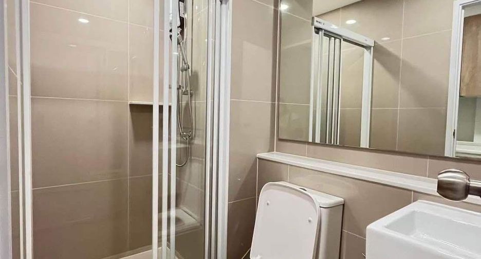 For rent 1 bed condo in Phaya Thai, Bangkok