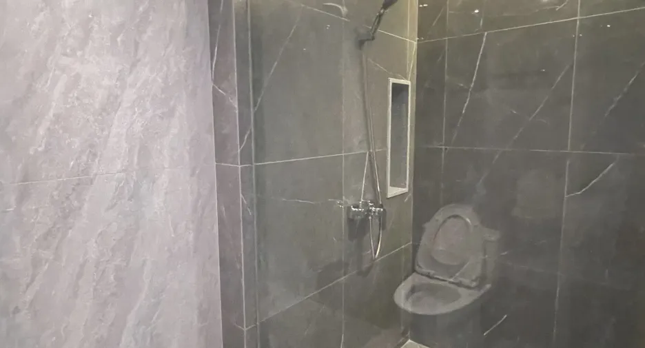 For rent 3 bedrooms apartment in Watthana, Bangkok