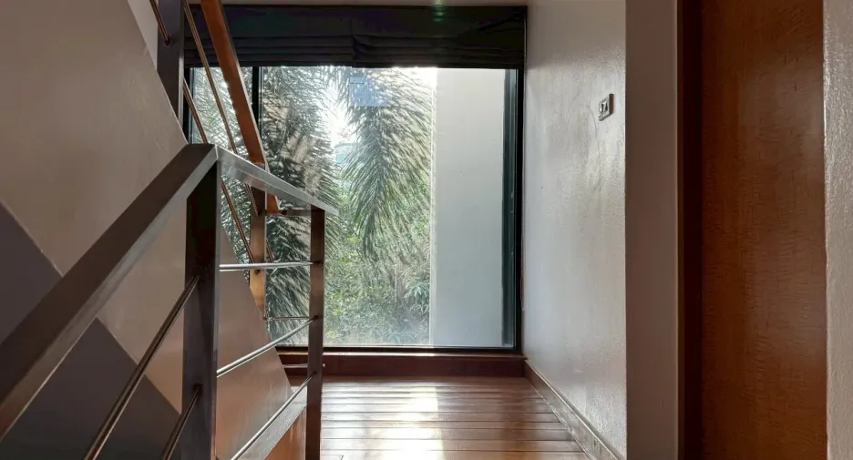 À louer 3 chambres maison à Watthana, Bangkok
