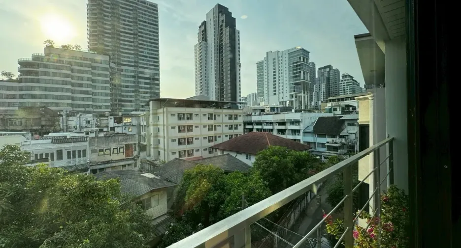 À louer 3 chambres maison à Watthana, Bangkok