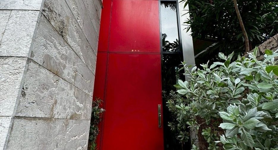 For rent 3 ベッドルーム house in Watthana, Bangkok