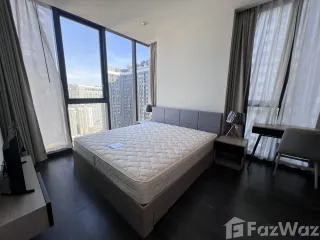 À louer 2 chambres condo à Huai Khwang, Bangkok