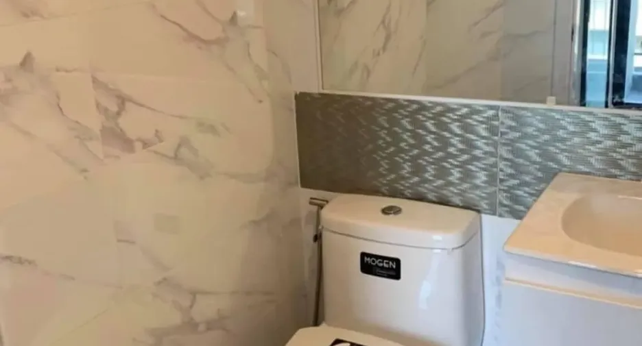 For rent 1 bed condo in Huai Khwang, Bangkok