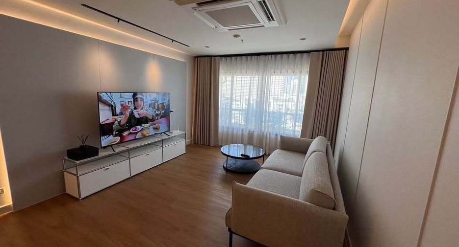 Condo en alquiler de 2 habitaciones en Khlong Toei, Bangkok