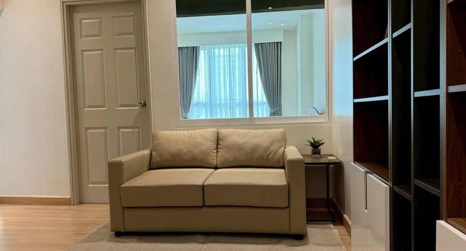 For rent 1 bed condo in Sathon, Bangkok