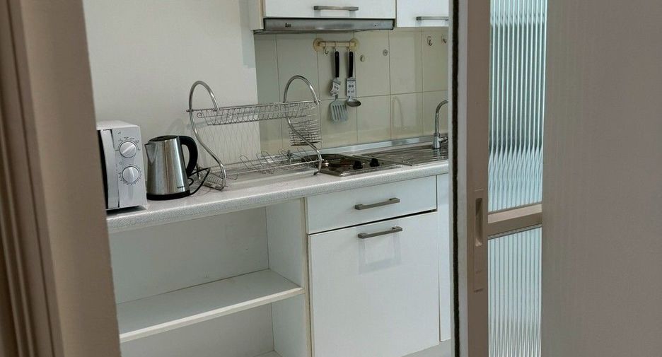 For rent 1 bed condo in Sathon, Bangkok