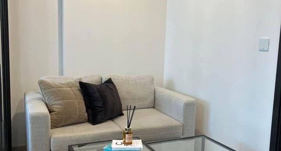 For rent studio condo in Huai Khwang, Bangkok