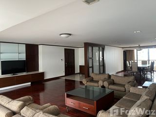 Apartamento en alquiler de 4 habitaciones en Khlong Toei, Bangkok