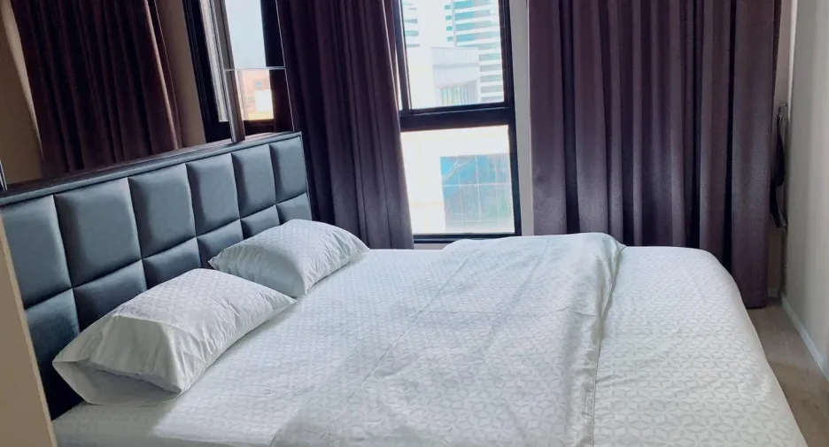 For rent 1 bed condo in Huai Khwang, Bangkok