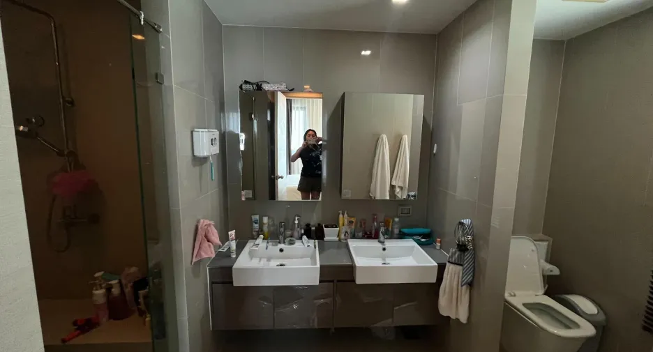 For rent 1 bed condo in Huai Khwang, Bangkok
