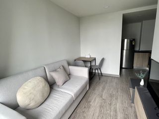 À louer 1 chambre condo à Khlong San, Bangkok