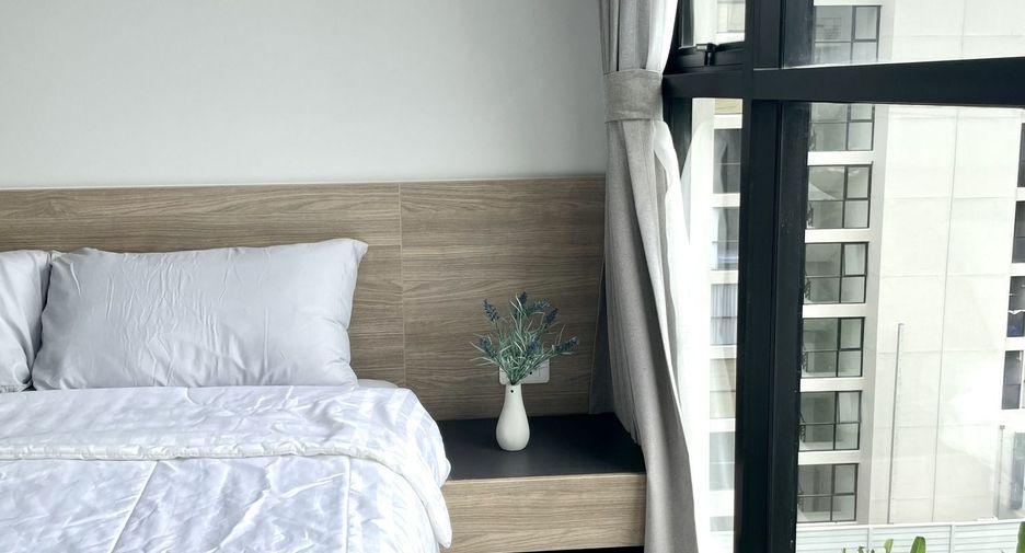 For rent 1 bed condo in Khlong San, Bangkok