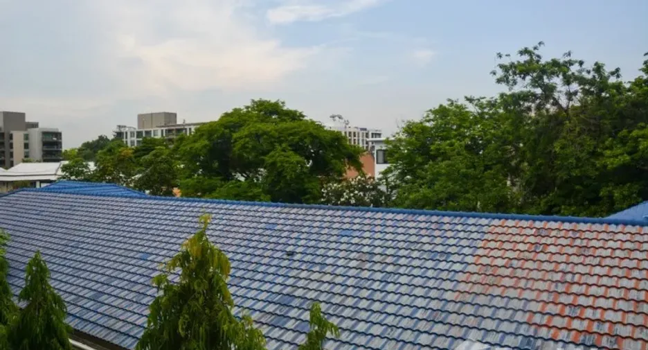 For rent 2 bedrooms condo in Yan Nawa, Bangkok
