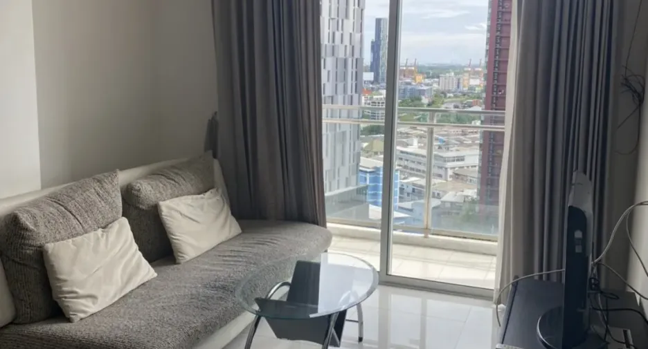 Wohnung zur Miete mit 2 Zimmer in Khlong Toei, Bangkok