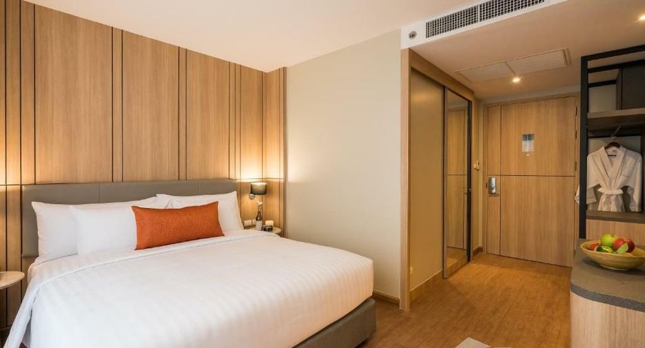 For rent 2 bedrooms apartment in Watthana, Bangkok