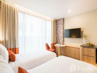 For rent 2 bedrooms apartment in Watthana, Bangkok