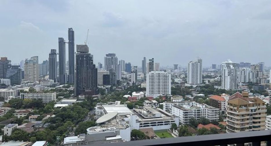 Wohnung zur Miete mit 1 Zimmer in Watthana, Bangkok