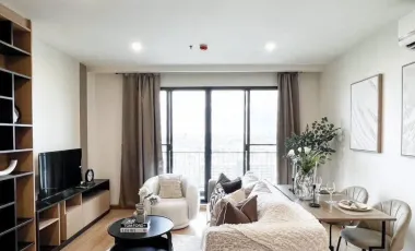 For rent 2 bedrooms condo in Mueang Samut Prakan, Samut Prakan