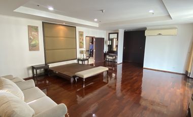 Apartamento en alquiler de 3 habitaciones en Watthana, Bangkok