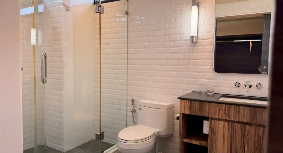 Wohnung zur Miete mit 2 Zimmer in Watthana, Bangkok