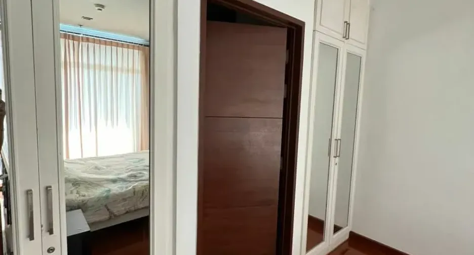 À louer 2 chambres condo à Watthana, Bangkok