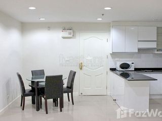 Condo en alquiler de 2 habitaciones en Khlong Toei, Bangkok