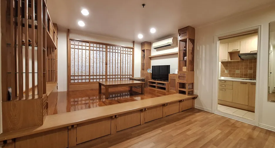 For rent 2 bedrooms condo in Bang Kho Laem, Bangkok