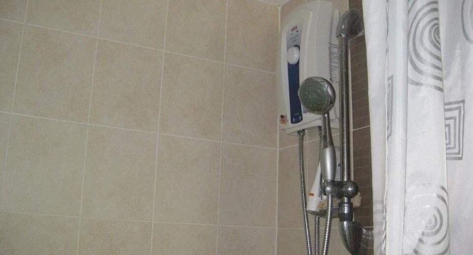 For rent studio condo in Huai Khwang, Bangkok
