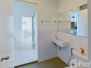 出租 2 卧室 公寓 在 Khlong Toei, 曼谷