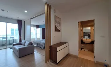 Wohnung zur Miete mit 1 Zimmer in Khlong San, Bangkok