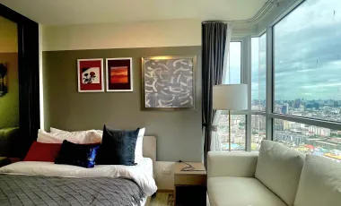 Condo en alquiler de estudio en Huai Khwang, Bangkok